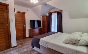 Dmd Apartments